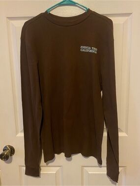 Joshua Tree brown waffle knit crewneck sweater